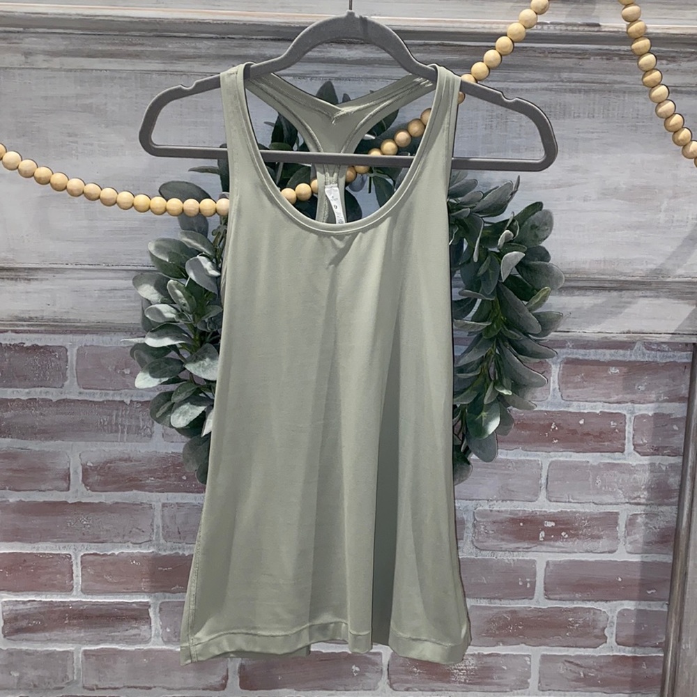 Lululemon Cool Racerback Tank Top 
Nulu
